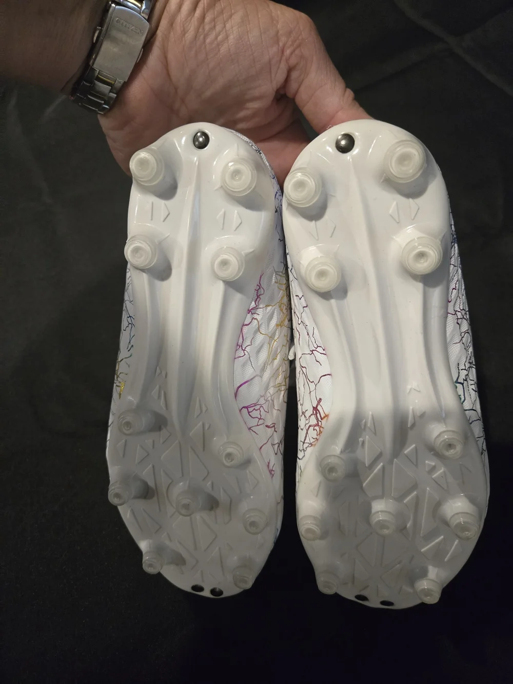Kids White Multi-Color Lightning Pattern Soccer Cleats Size 12C